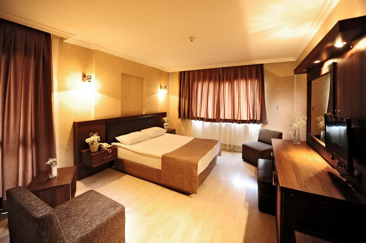 Uestuen Hotel Alsancak İzmir Buitenkant foto
