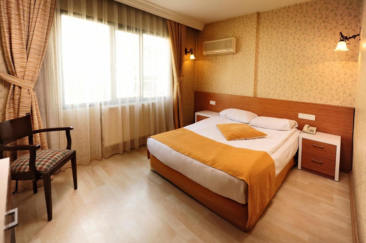 Uestuen Hotel Alsancak İzmir Buitenkant foto