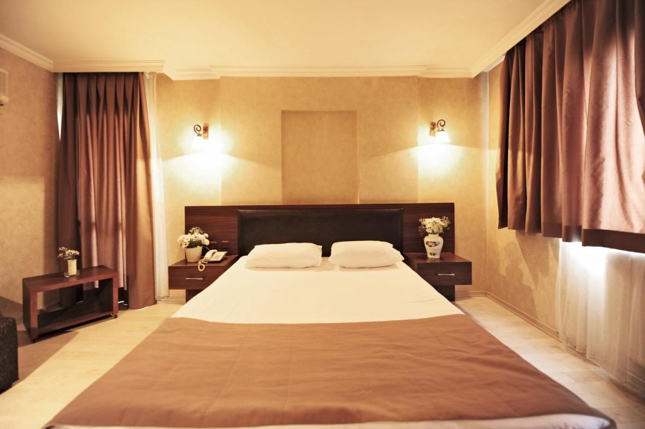 Uestuen Hotel Alsancak İzmir Buitenkant foto